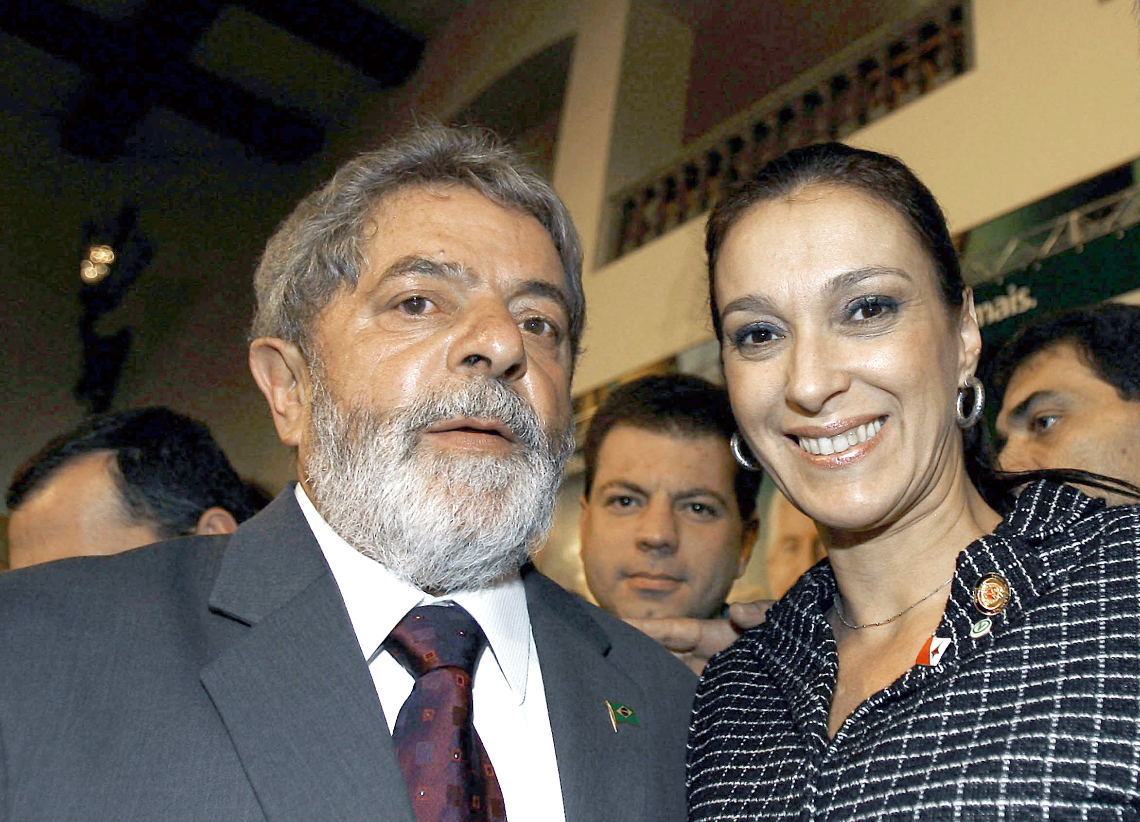 Deputada Rita Passos com o presidente Lula<a style='float:right;color:#ccc' href='https://www3.al.sp.gov.br/repositorio/noticia/03-2008/RITA PASSOS PAC  01.jpg' target=_blank><i class='bi bi-zoom-in'></i> Clique para ver a imagem </a>